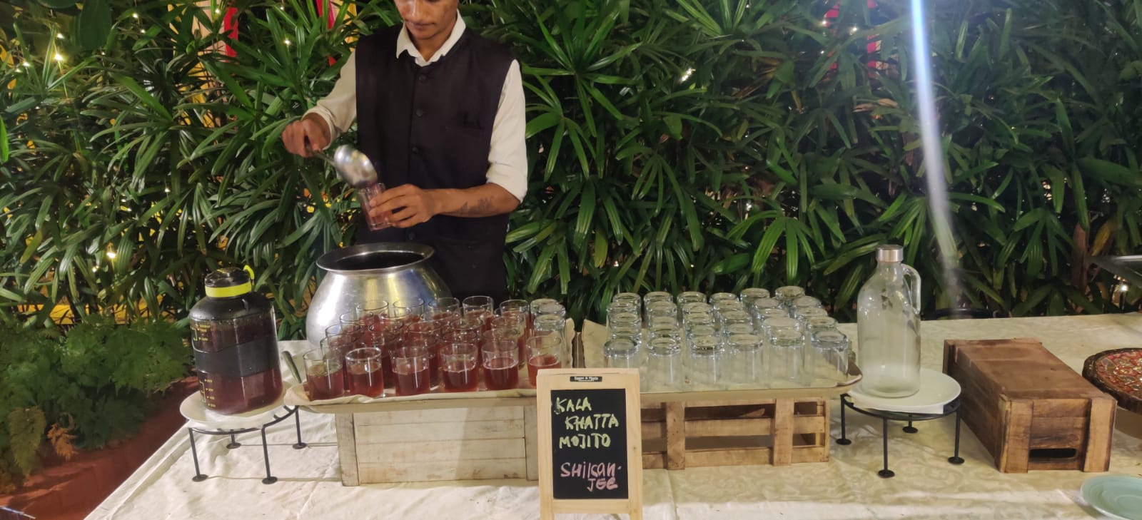 Chaat Live